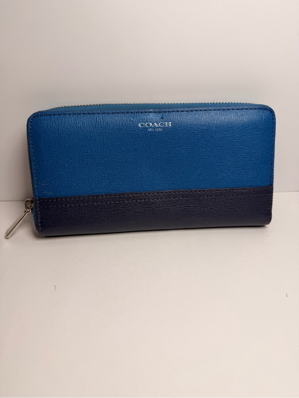 Coach Two-Tone Blue and Navy Zip Wallet